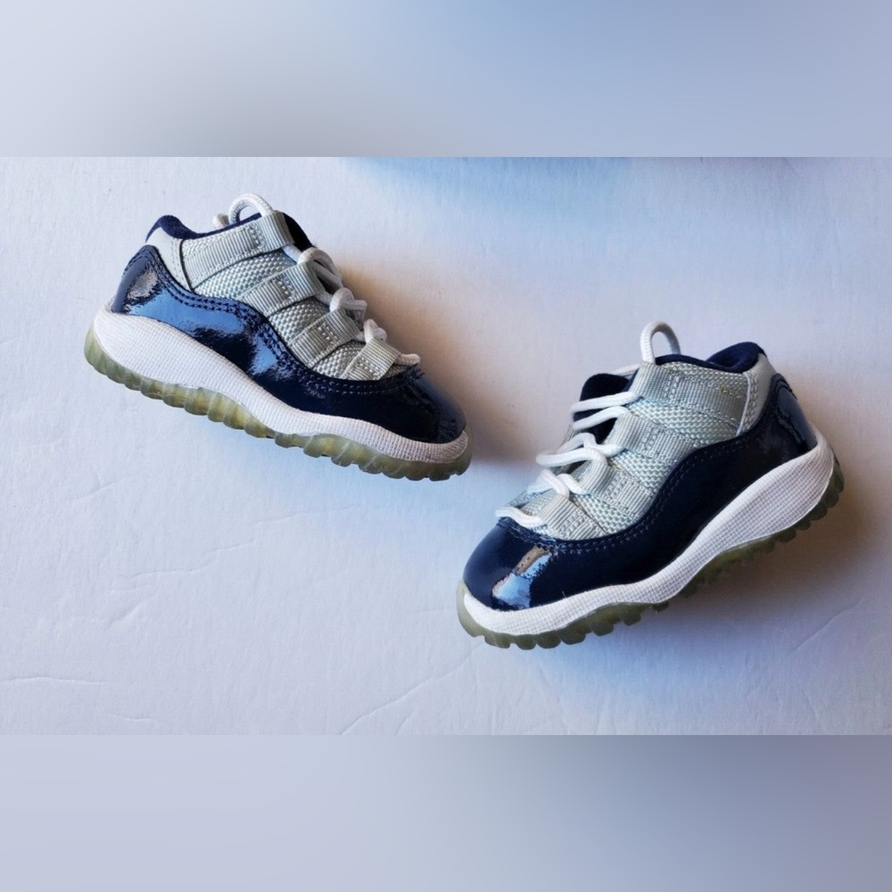 Jordan 11 Air Retro Low 
Toddler Size: 6